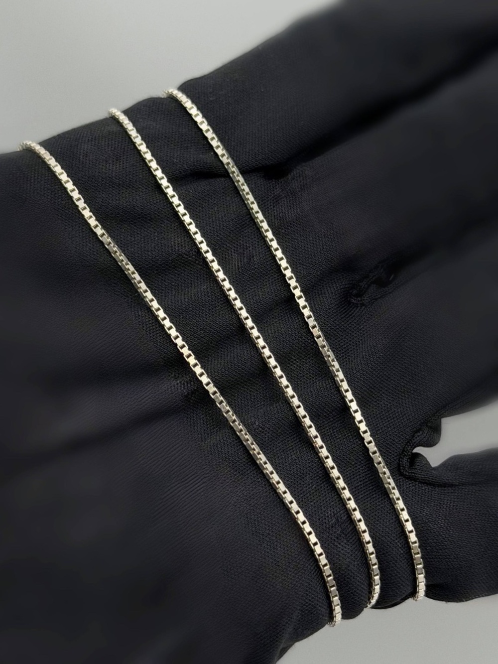 Italy 925 Sterling Silver Solid Box Link Chain Necklace 20” 1mm